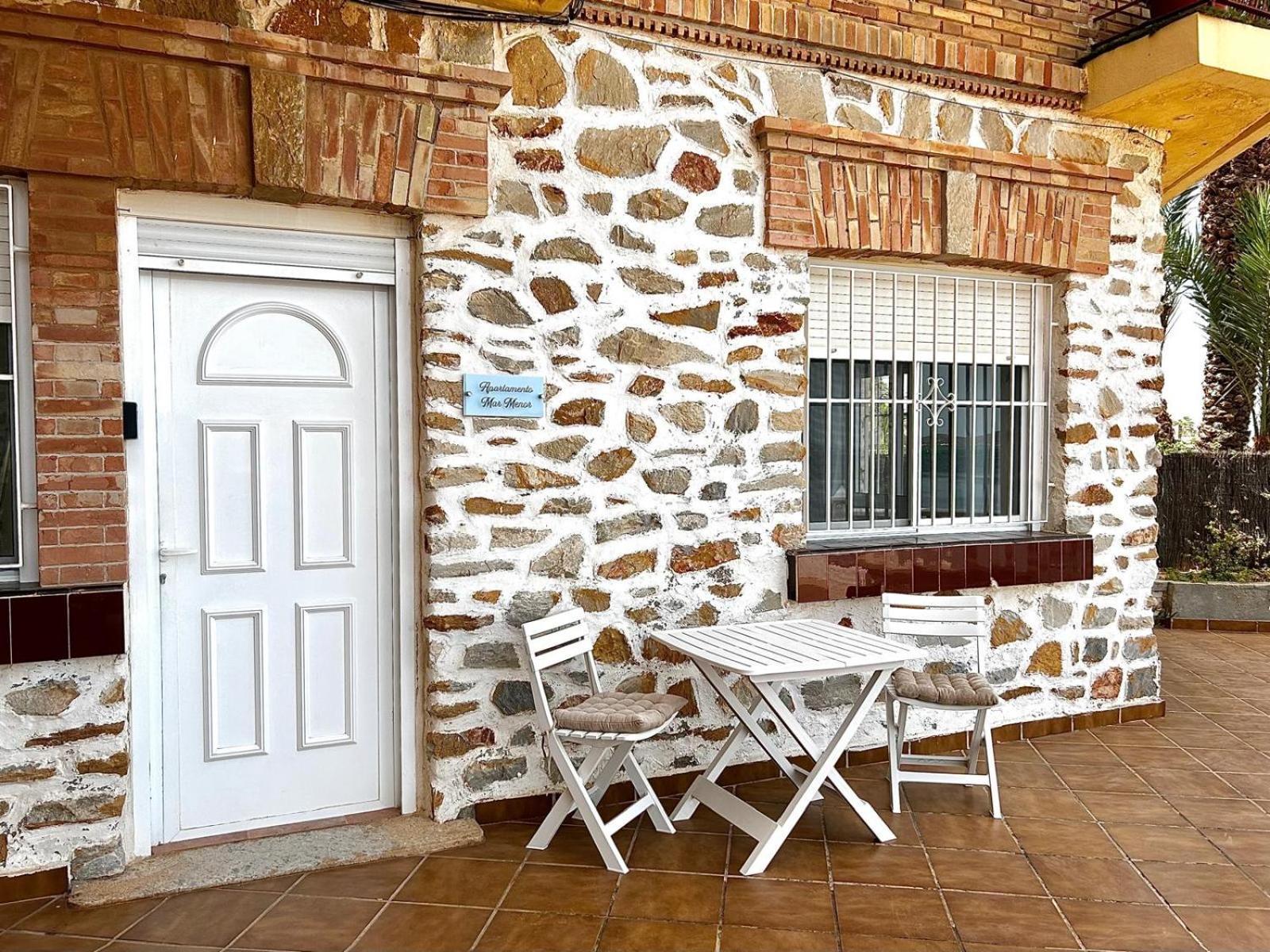 Apartamento Mar Menor, Los Urrutias - Beachfront Apartment With Patio Under New Management Since July 2024 كارتاخينه المظهر الخارجي الصورة